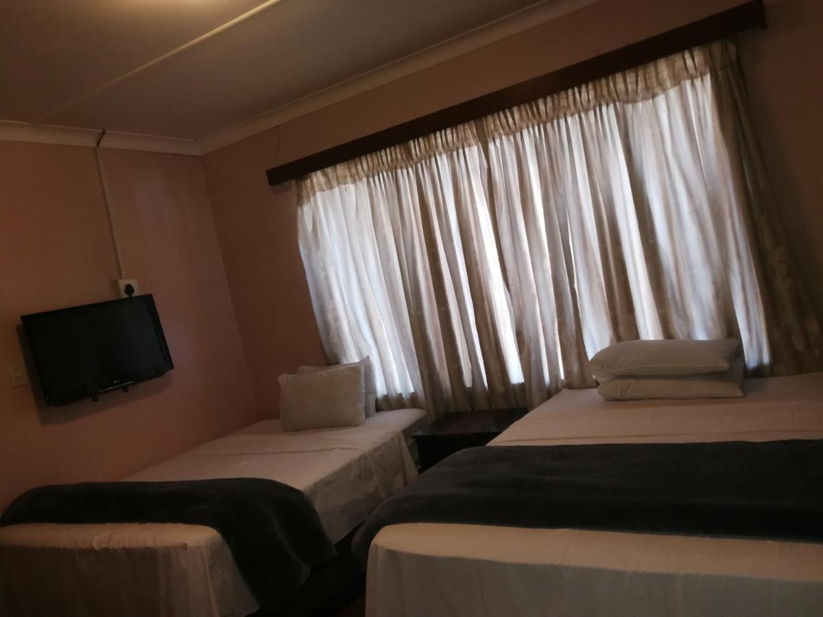 Kamp David Lodge Joanesburgo Exterior foto